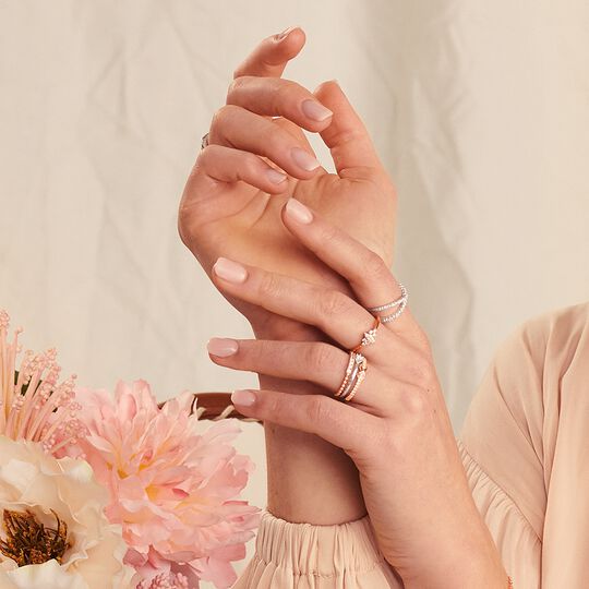 Jewellery set ring stacking rose gold and silver from the  collection in the THOMAS SABO online store