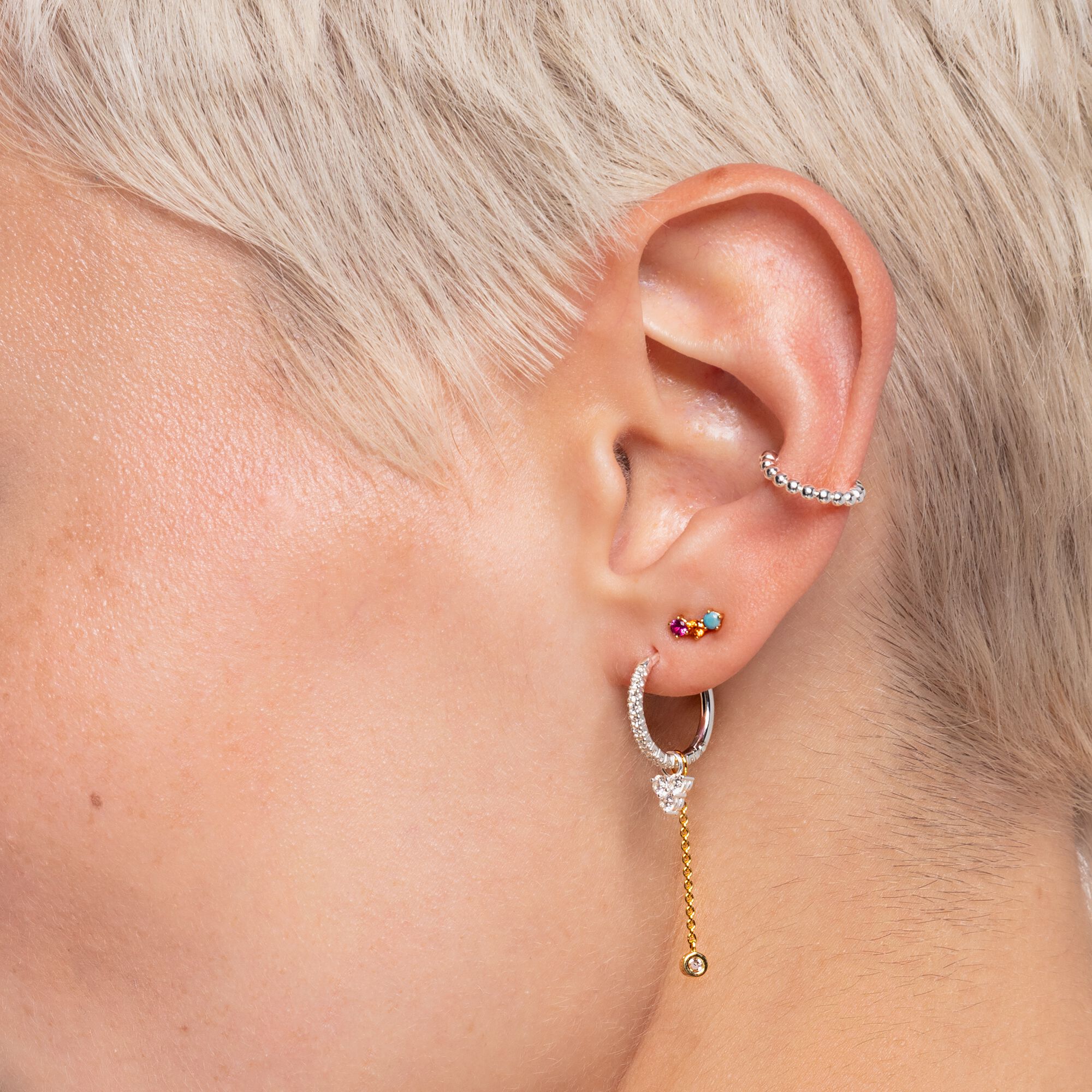 Ear stud gold multi-coloured in THOMAS with │ SABO stones