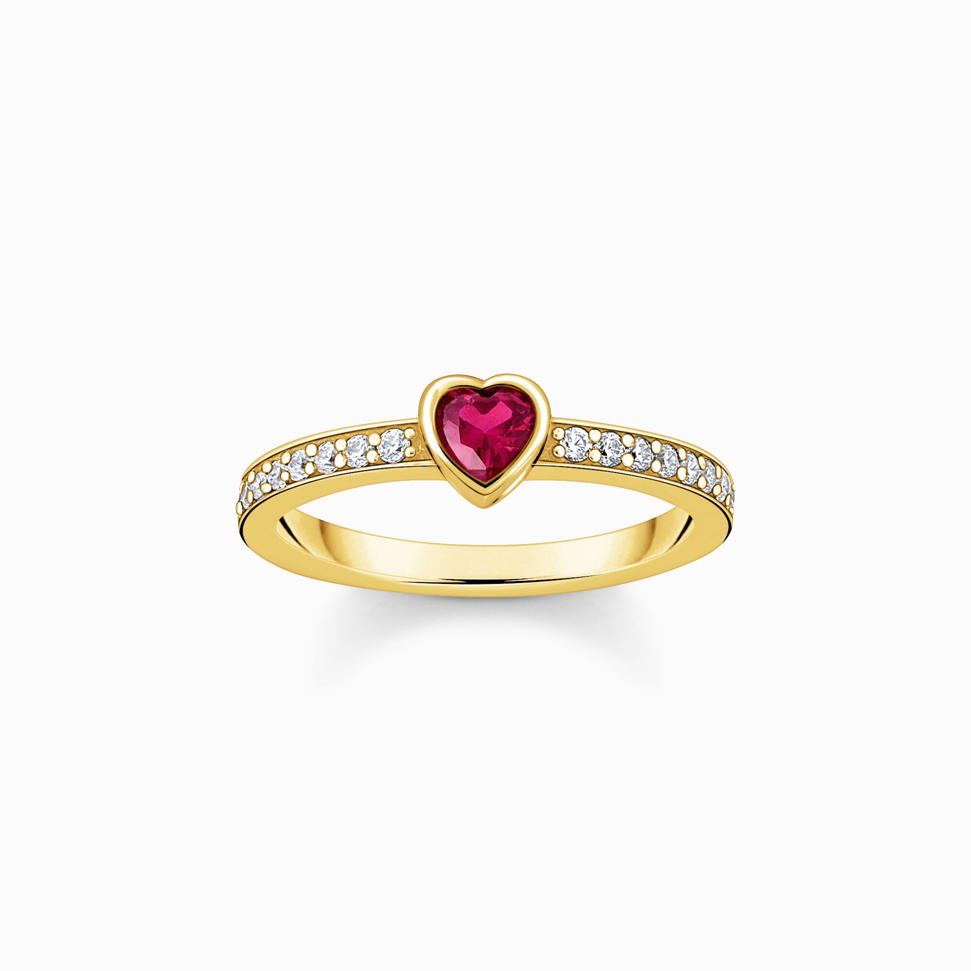 Gold-plated solitaire ring with red heart-shaped stone from the  collection in the THOMAS SABO online store