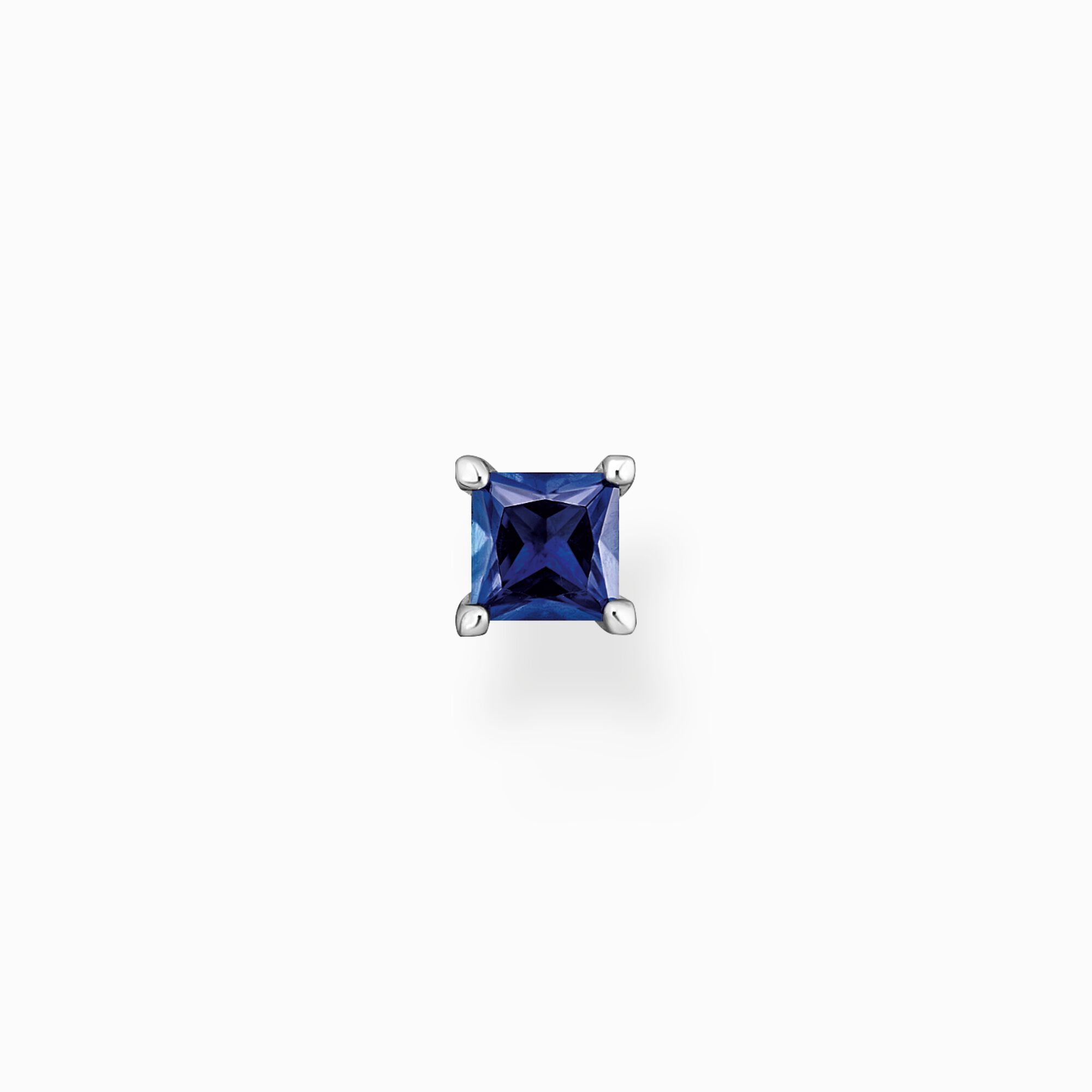 Clou d&#39;oreille unique avec pierre bleue argent de la collection Charming Collection dans la boutique en ligne de THOMAS SABO