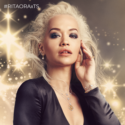 RITA ORA Look Magic Stars from the  collection in the THOMAS SABO online store