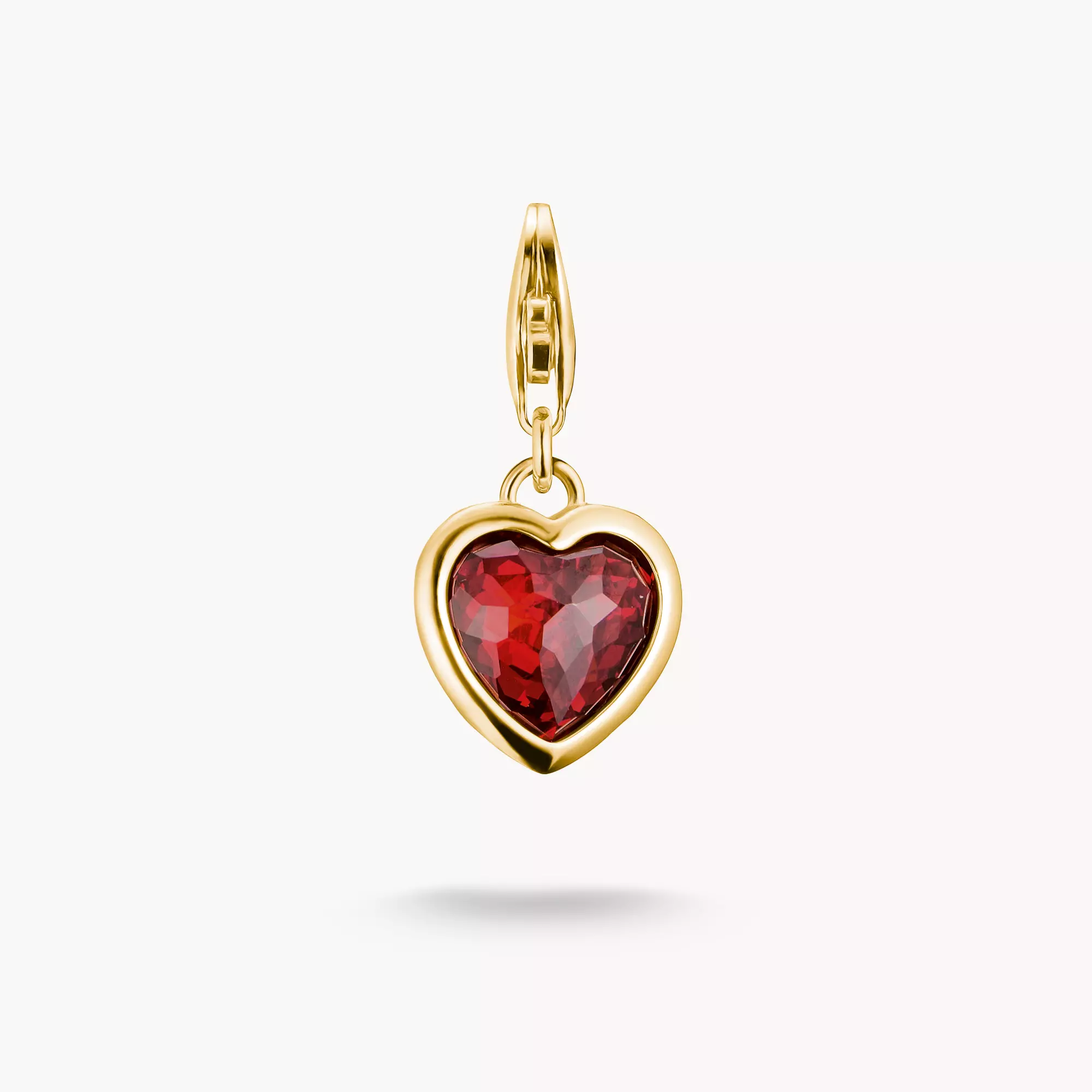 Gold-plated red heart charm pendant | THOMAS SABO
