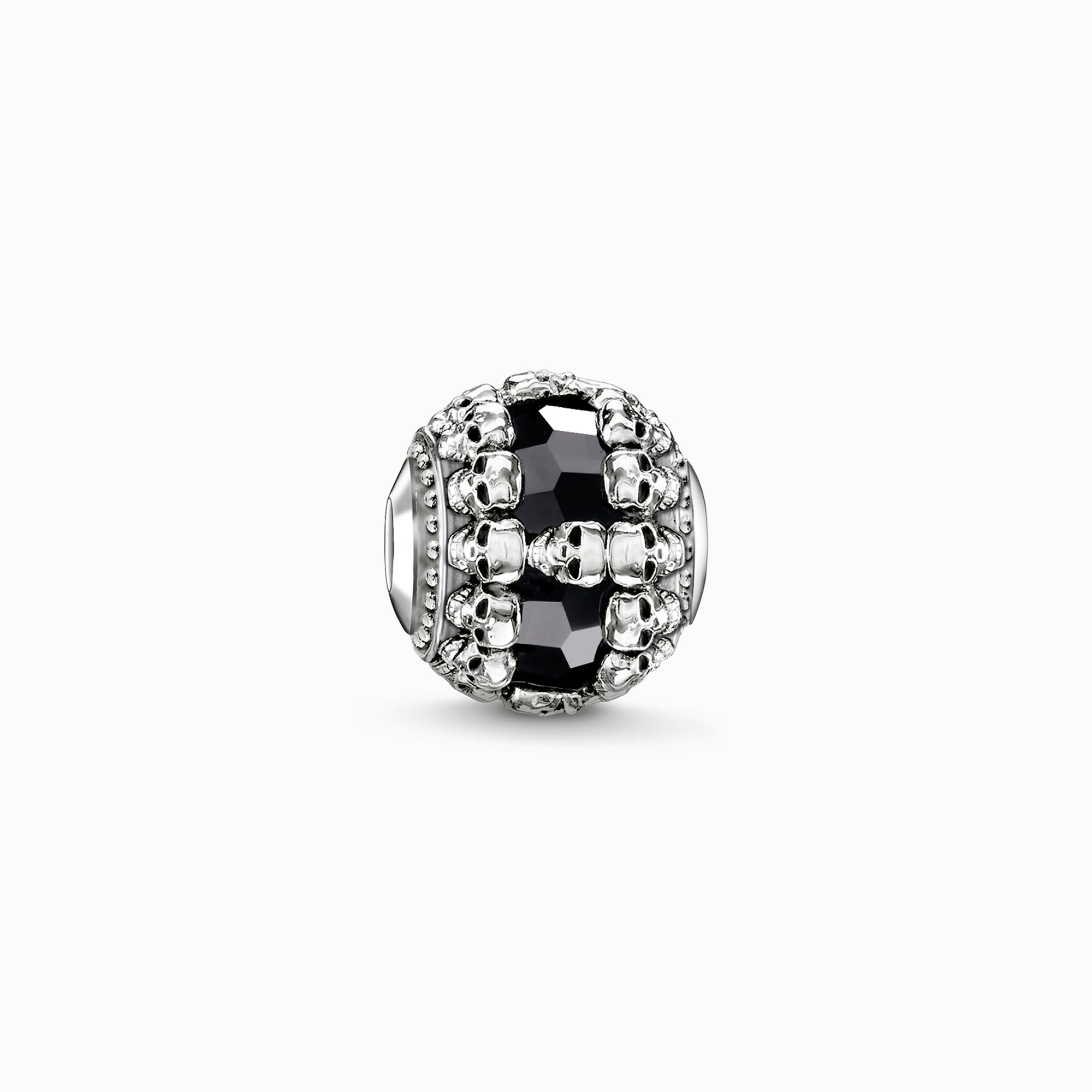 Bead black skulls from the Karma Beads collection in the THOMAS SABO online store