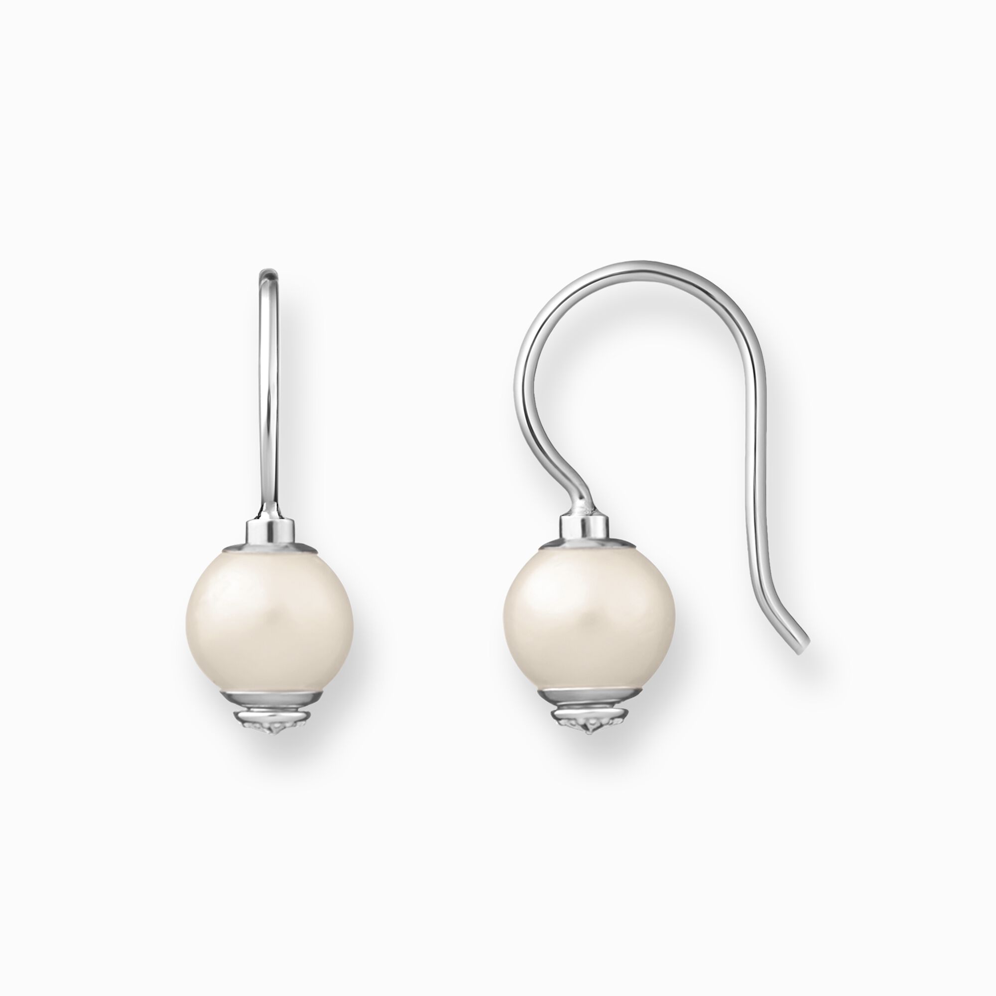 Earrings from the Karma Beads collection in the THOMAS SABO online store